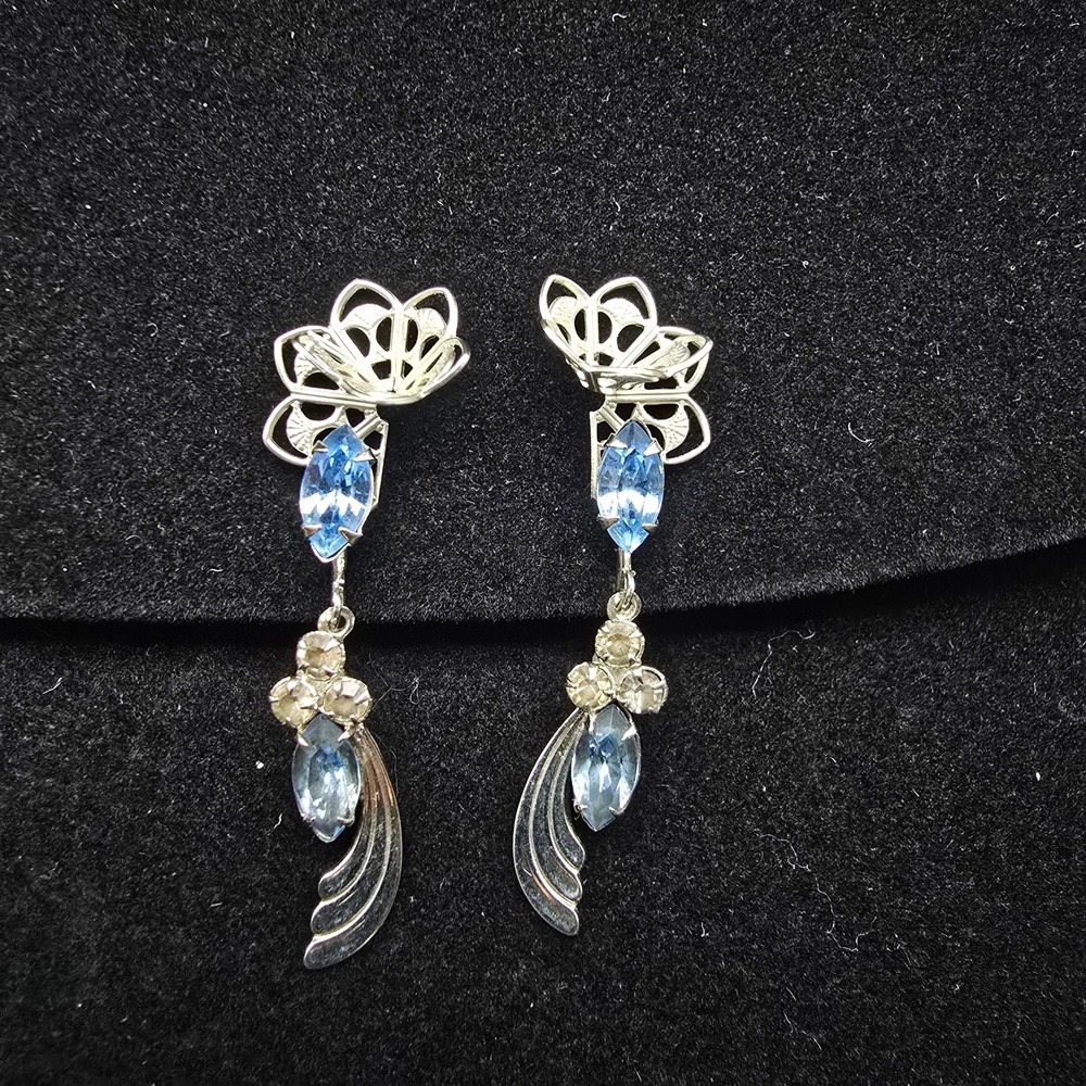 Blue Rhinestone Screw Back Dangle Earrings Vintage Costume Jewelry